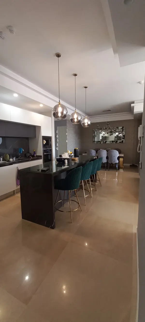 image آپارتمان 160متری سوپر لوکس فول فرنیش با ویوی بینظیر واقع در برج 4