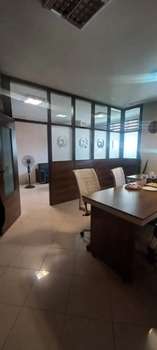 image آپارتمان 104متری سند اداری /دو پارکینگ/تاپ لوکیشن جردن 0