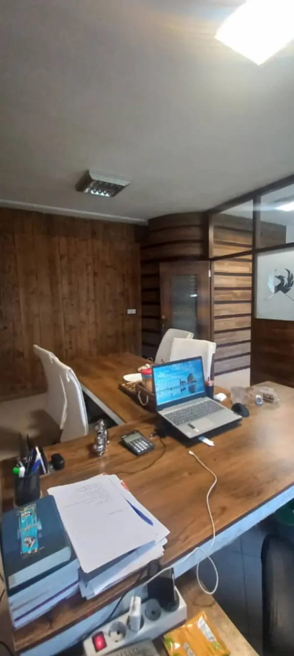 image آپارتمان 104متری سند اداری /دو پارکینگ/تاپ لوکیشن جردن 3